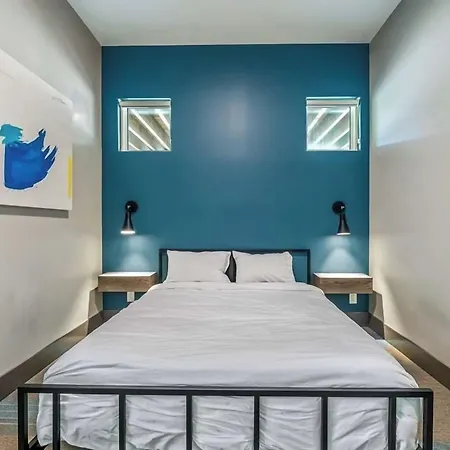 Nowhere Special Hostel-2